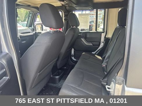 Used 2016 Jeep Wrangler Unlimited Sport w/ Quick Order Package 24S AWD/4WD image 13