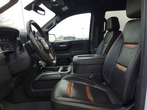 Certified 2022 GMC Sierra 1500 AT4 w/ AT4 Preferred Package image 18