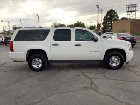 Used 2012 Chevrolet Suburban 2500 w/ Skid Plate Package AWD/4WD image 11