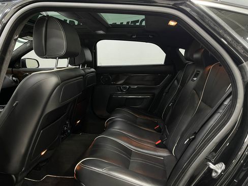 Used 2015 Jaguar XJ L Portfolio image 30