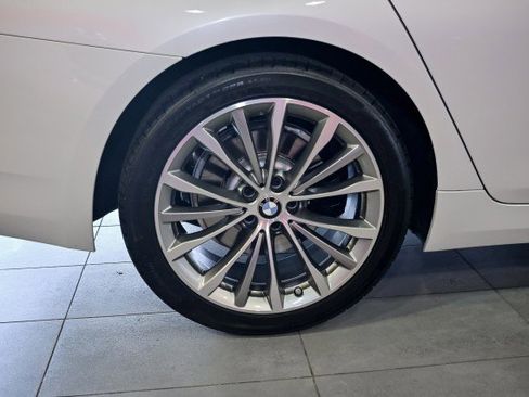 Used 2023 BMW 530i xDrive w/ Premium Package AWD/4WD image 40