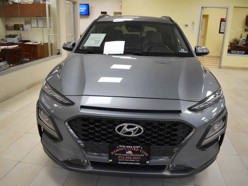 Used 2019 Hyundai Kona Limited AWD/4WD image 9