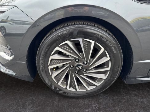 Used 2025 Hyundai Sonata SEL FWD image 14