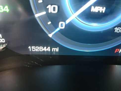 Used 2016 Cadillac Escalade ESV Premium AWD/4WD image 36