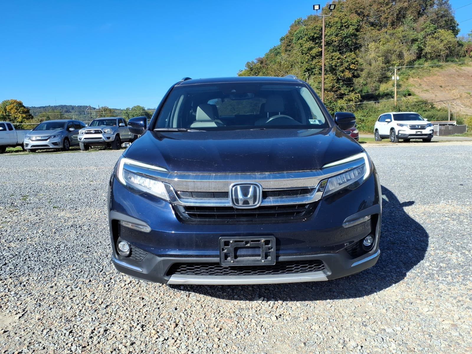 Certified 2022 Honda Pilot Touring image 2