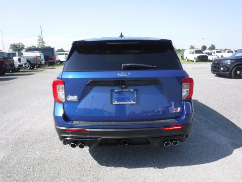 Used 2022 Ford Explorer ST w/ Equipment Group 401A RWD image 5