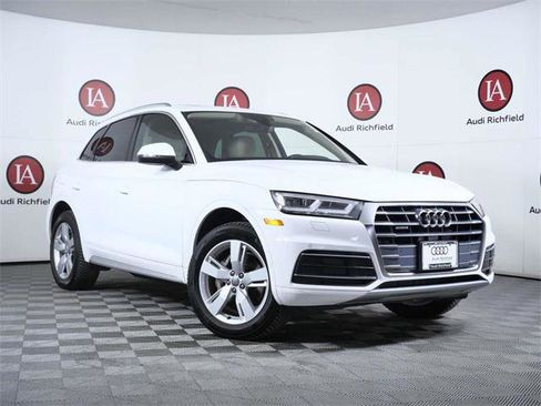 Used 2018 Audi Q5 2.0T Premium Plus w/ Premium Plus Package image 1