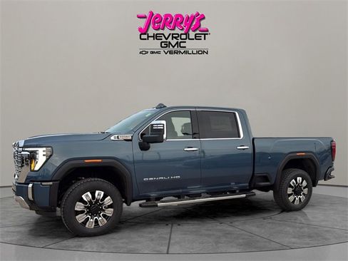 New 2026 GMC Sierra 2500 Denali w/ Denali Reserve Package image 10