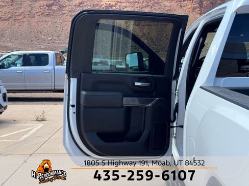 Used 2023 GMC Sierra 3500 AT4 w/ Gooseneck/5TH Wheel Package AWD/4WD image 66