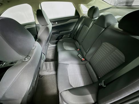 Used 2025 Kia K5 LXS image 26