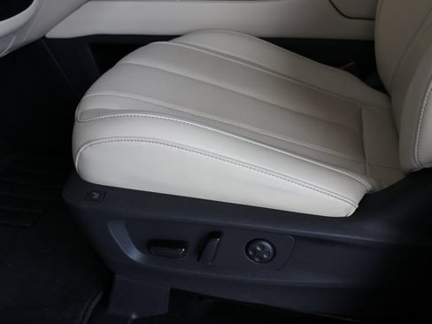 Certified 2025 INFINITI QX60 Sensory AWD/4WD image 24