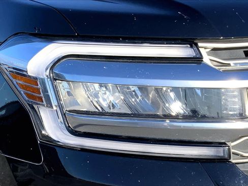 Certified 2023 Ford Expedition Max Platinum image 25