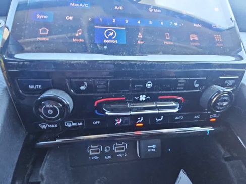 Used 2021 Jeep Grand Cherokee L Limited w/ MOPAR Finishing Package RWD image 17