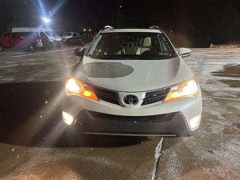 Used 2014 Toyota RAV4 Limited image 2