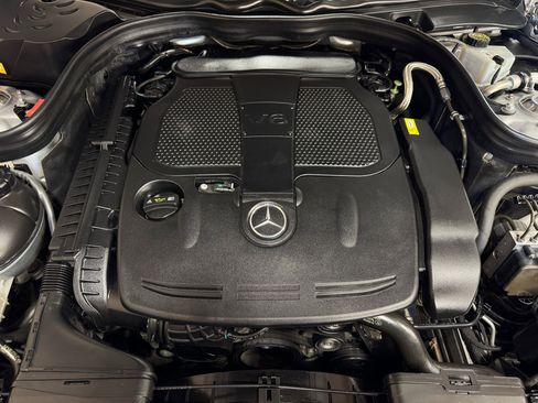 Used 2014 Mercedes-Benz E 350 4MATIC Sedan image 46