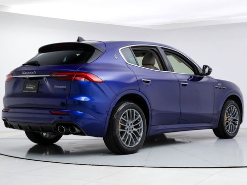 Used 2023 Maserati Grecale Modena AWD/4WD image 5