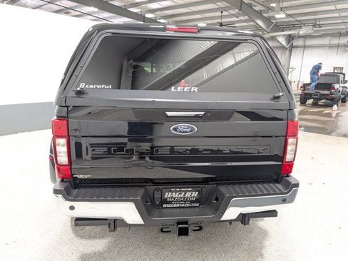 Used 2022 Ford F450 XLT w/ XLT Premium Package image 4