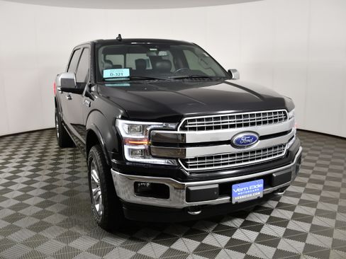 Used 2019 Ford F150 Lariat w/ Equipment Group 502A Luxury AWD/4WD image 3