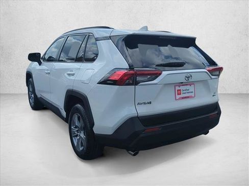 Certified 2025 Toyota RAV4 LE AWD/4WD image 8