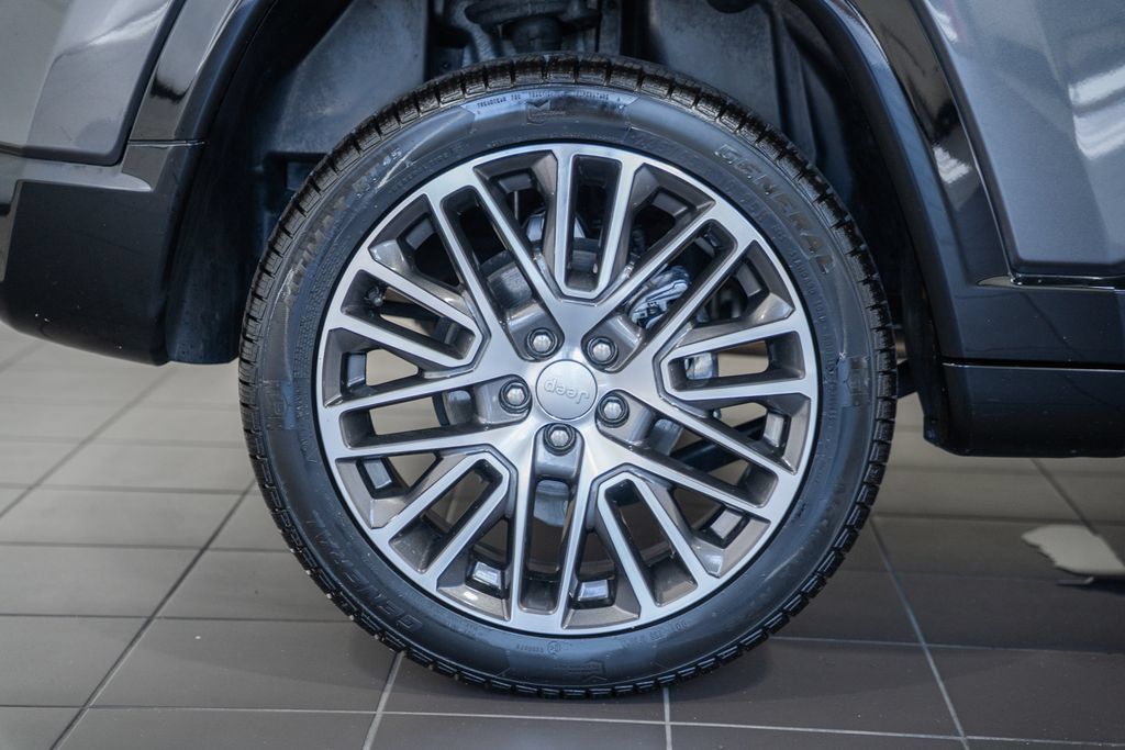 Certified 2022 Jeep Compass Limited w/ Elite Group AWD/4WD image 19
