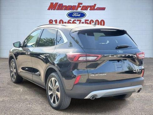Used 2025 Ford Escape Platinum AWD/4WD image 4