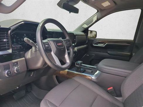 Used 2023 GMC Sierra 1500 Elevation w/ Preferred Package RWD image 8