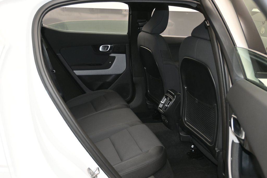 Used 2024 Polestar Polestar 2 AWD/4WD image 22