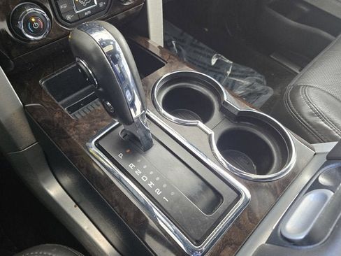 Used 2014 Ford F150 Platinum image 26