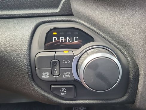 New 2026 RAM 1500 Tradesman AWD/4WD image 39