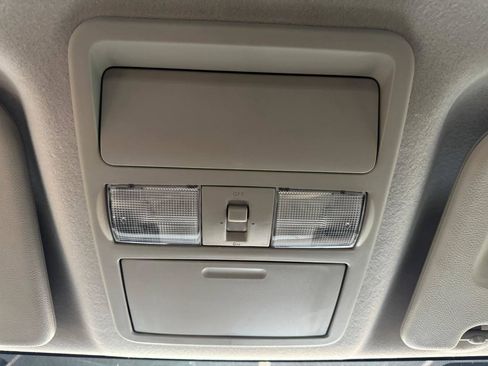 Used 2017 Nissan NV 1500 SV RWD image 27