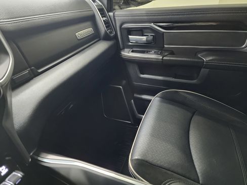 Used 2021 RAM 3500 Laramie w/ Night Edition image 13