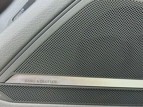 Used 2021 Audi A6 Premium Plus w/ Premium Plus Package image 19