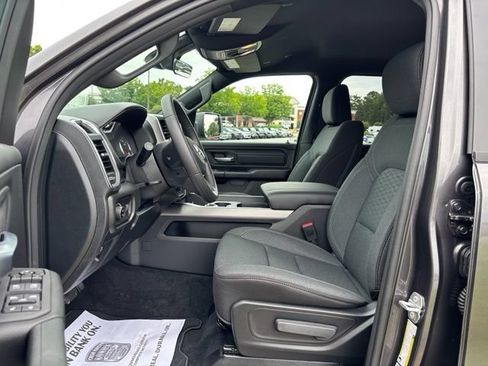 New 2026 RAM 1500 Express AWD/4WD image 13