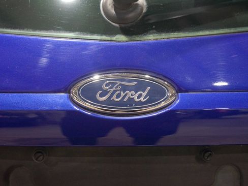 Used 2003 Ford Focus SVT FWD image 22