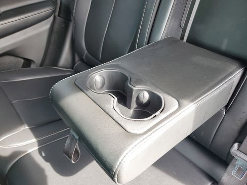 Certified 2024 Jeep Grand Cherokee Limited w/ Black Appearance Package image 33