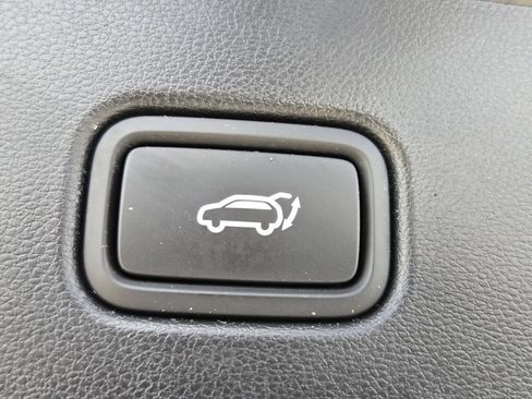 Certified 2023 Hyundai Tucson SEL w/ Convenience Package AWD/4WD image 15