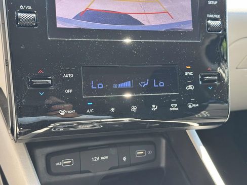 Used 2024 Hyundai Tucson SEL AWD/4WD image 36