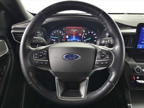 Used 2020 Ford Explorer Limited w/ Class III Trailer Tow Package image 20