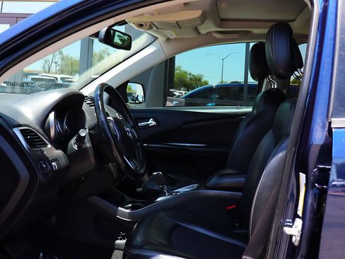 Used 2020 Dodge Journey Crossroad FWD image 38