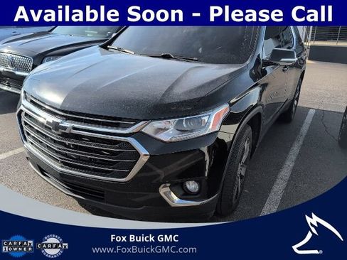 Used 2019 Chevrolet Traverse LT w/ LT Premium Package AWD/4WD image 1