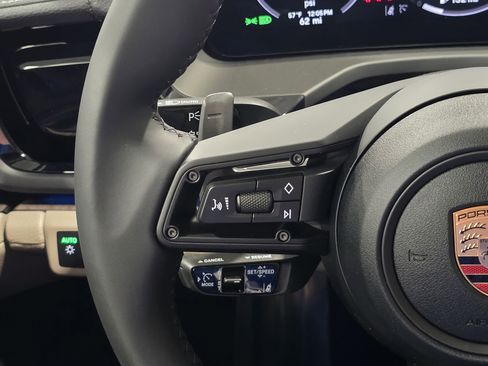 New 2026 Porsche Panamera 4 AWD/4WD image 17
