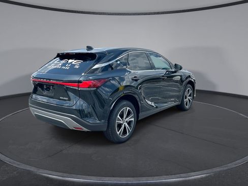 Used 2025 Lexus RX 350 Premium w/ Accessory Package (Z1) FWD image 2