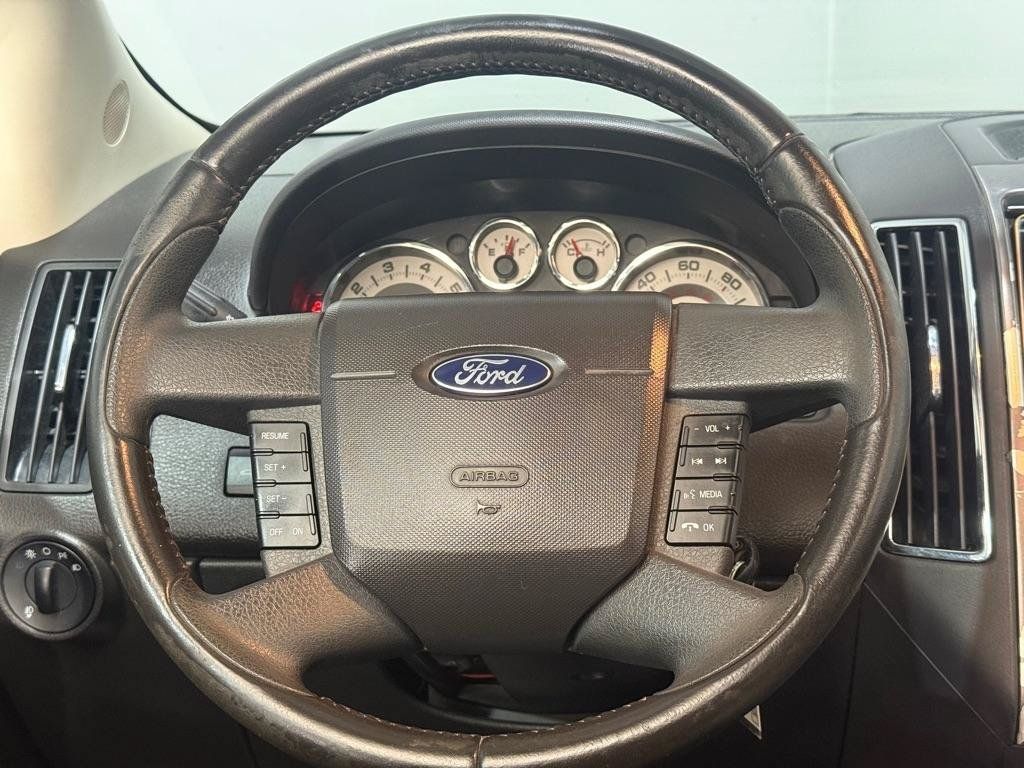 Used 2010 Ford Edge Limited FWD image 12