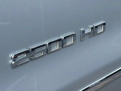 Used 2018 Chevrolet Silverado 2500 LTZ w/ Duramax Plus Package AWD/4WD image 11
