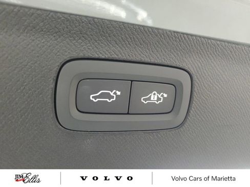 Used 2026 Volvo XC90 B6 Plus w/ Protection Package Premier image 11