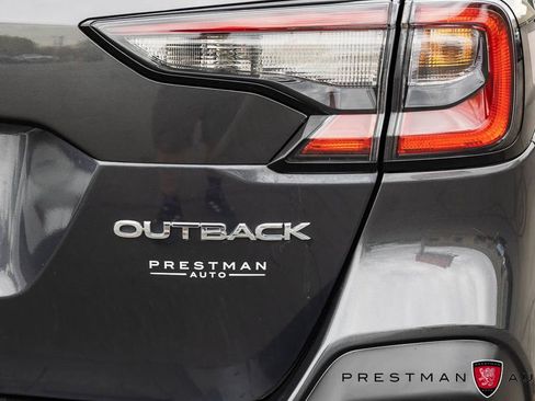 Used 2023 Subaru Outback Limited image 42