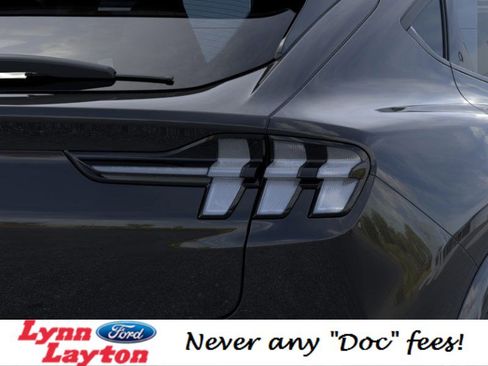 New 2025 Ford Mustang Mach-E Premium image 21