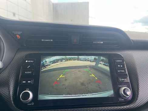Used 2024 Nissan Kicks SV FWD image 14