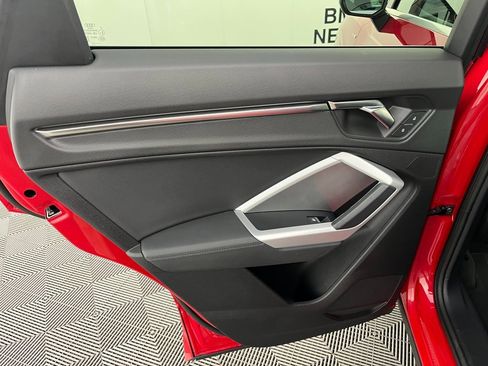 Used 2022 Audi Q3 2.0T Premium image 27