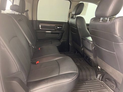 Used 2019 RAM 1500 Laramie AWD/4WD image 21
